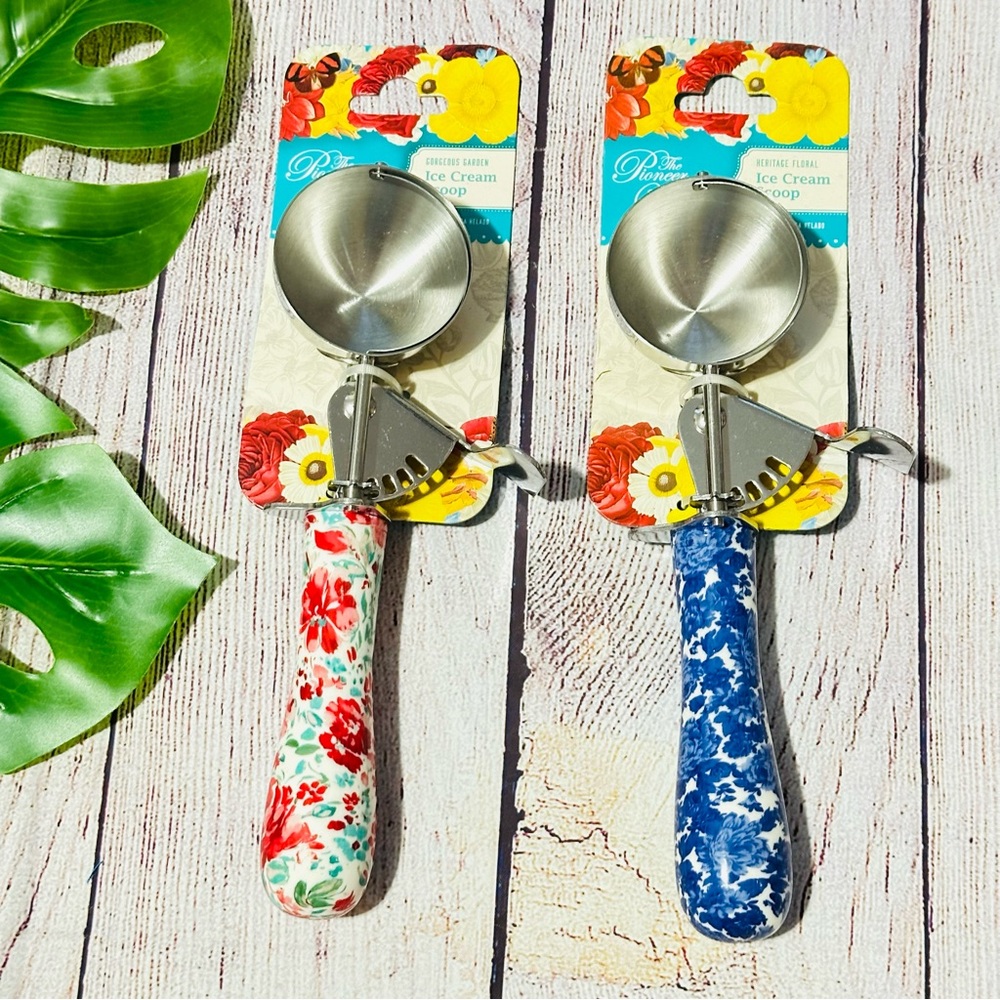 The Pioneer Woman Stainless Ice Creak Scoop Floral Set NEW - Picture 2 of 6